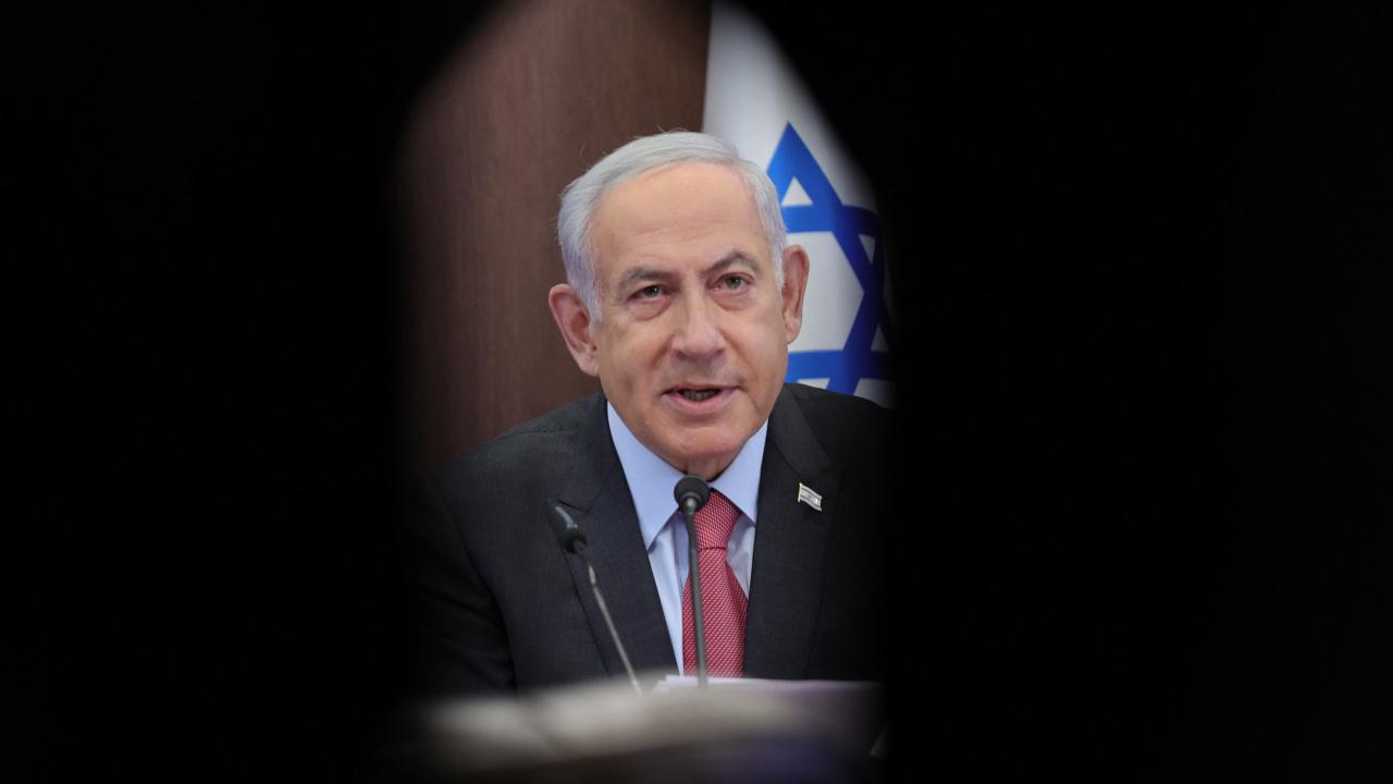 Soykırımcı Netanyahu, ateşkese rağmen Lübnana şiddetli saldırı talimatı verdi