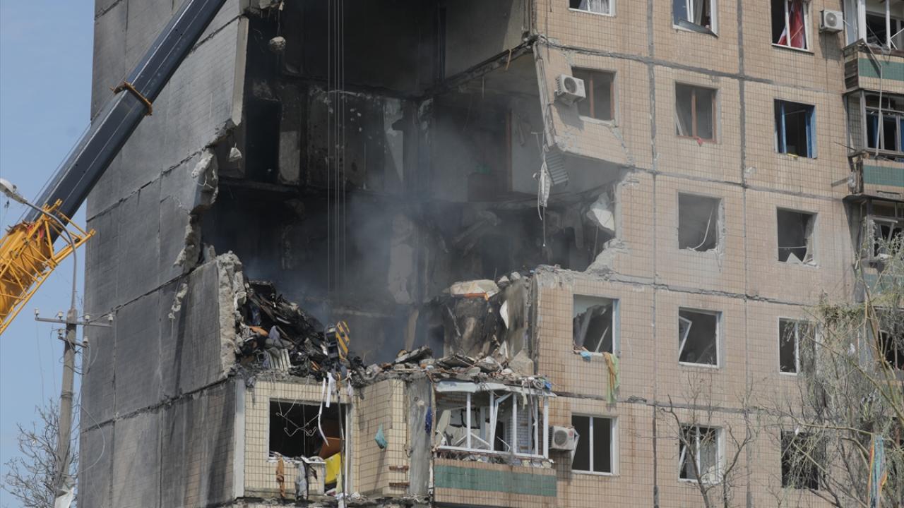 Ukrayna: Rus ordusunun Dnipro ve Zaporijya'ya düzenlediği saldırılarda 8 kişi öldü, 35 kişi yaralandı