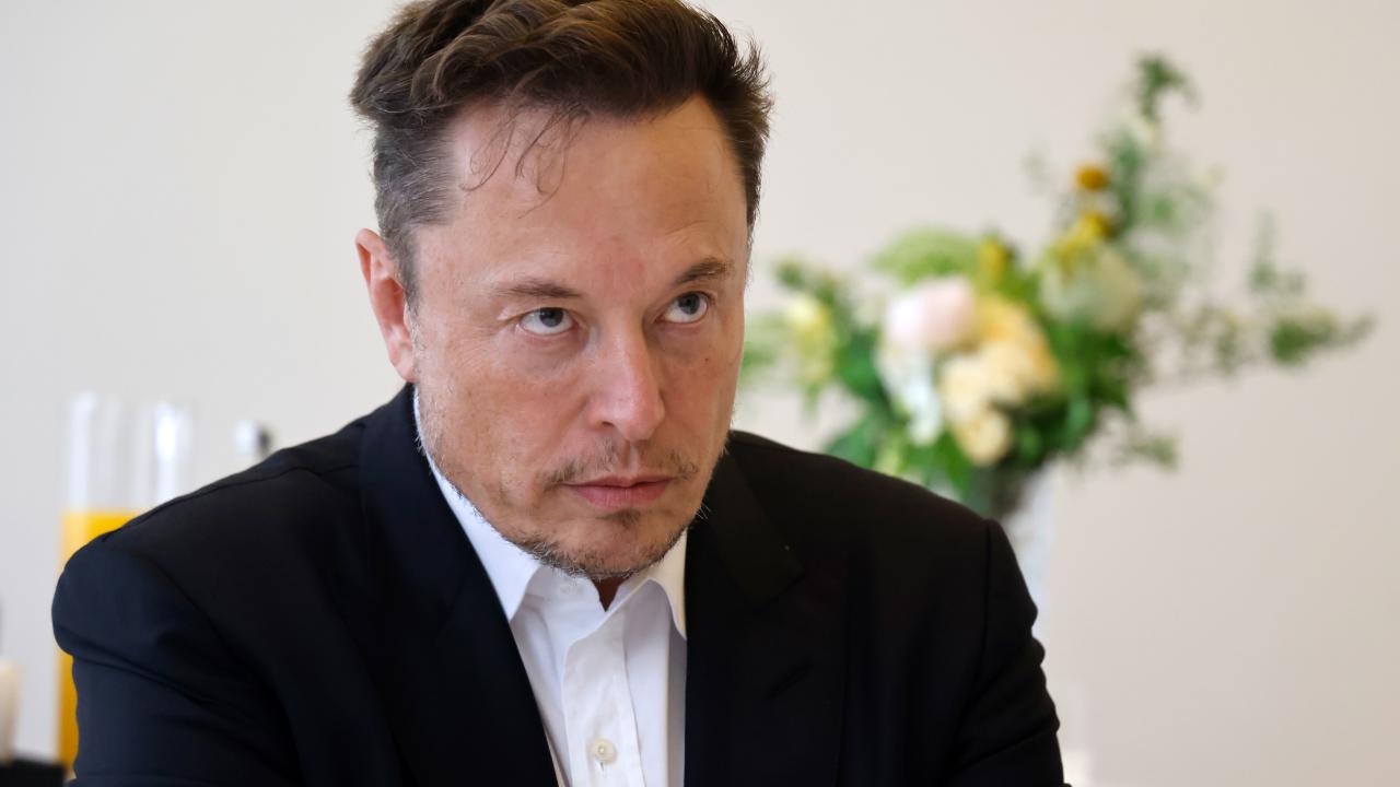 Elon Musk'tan Terminatör uyarısı: Yapay zeka hepimizi öldürebilir