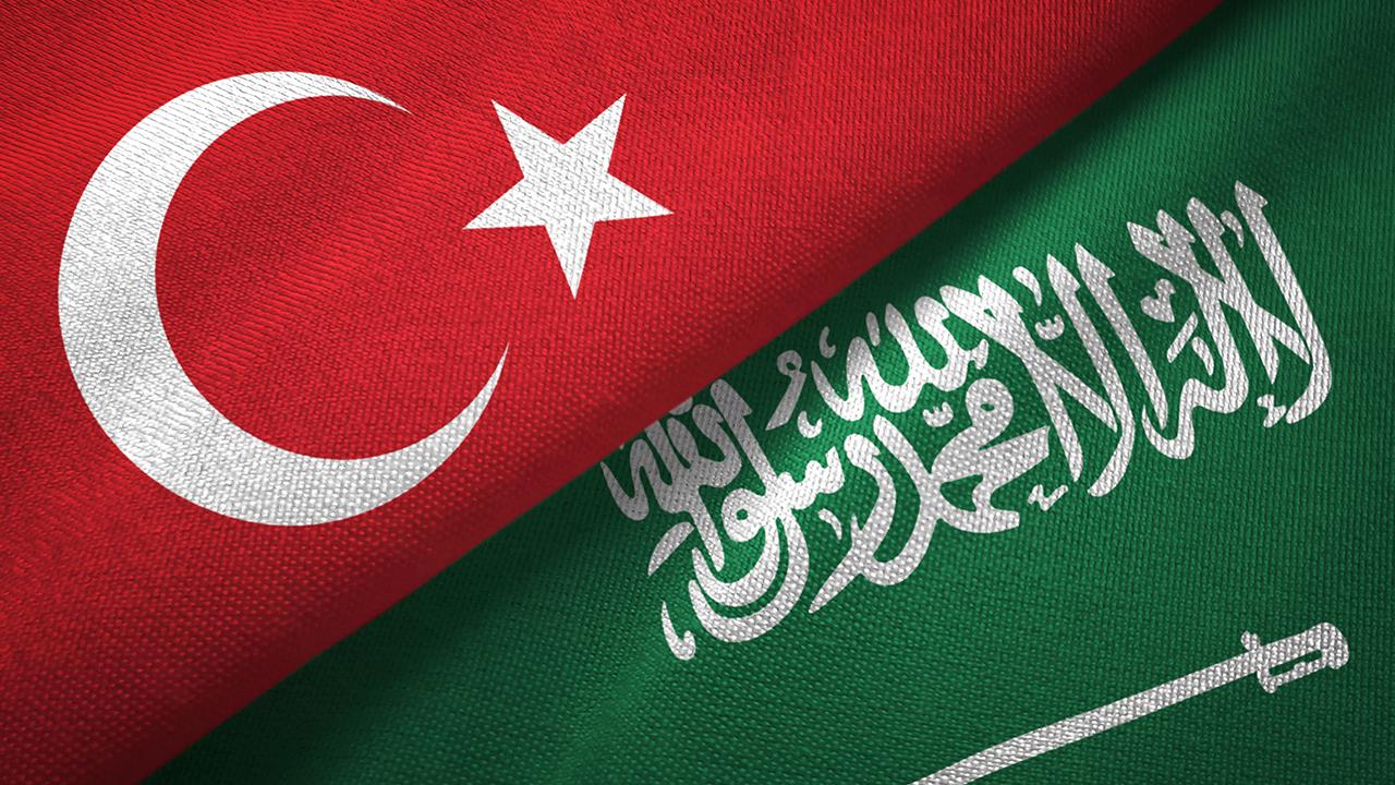 Türkiye ile Suudi Arabistan'dan ticareti kolaylaştıracak ortak adım