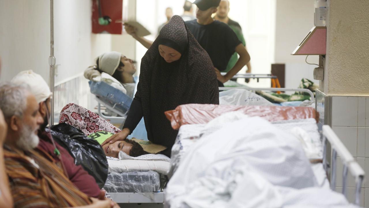 Gazze'de yurt dışında tedavi olmayı bekleyen 22 bin hasta var