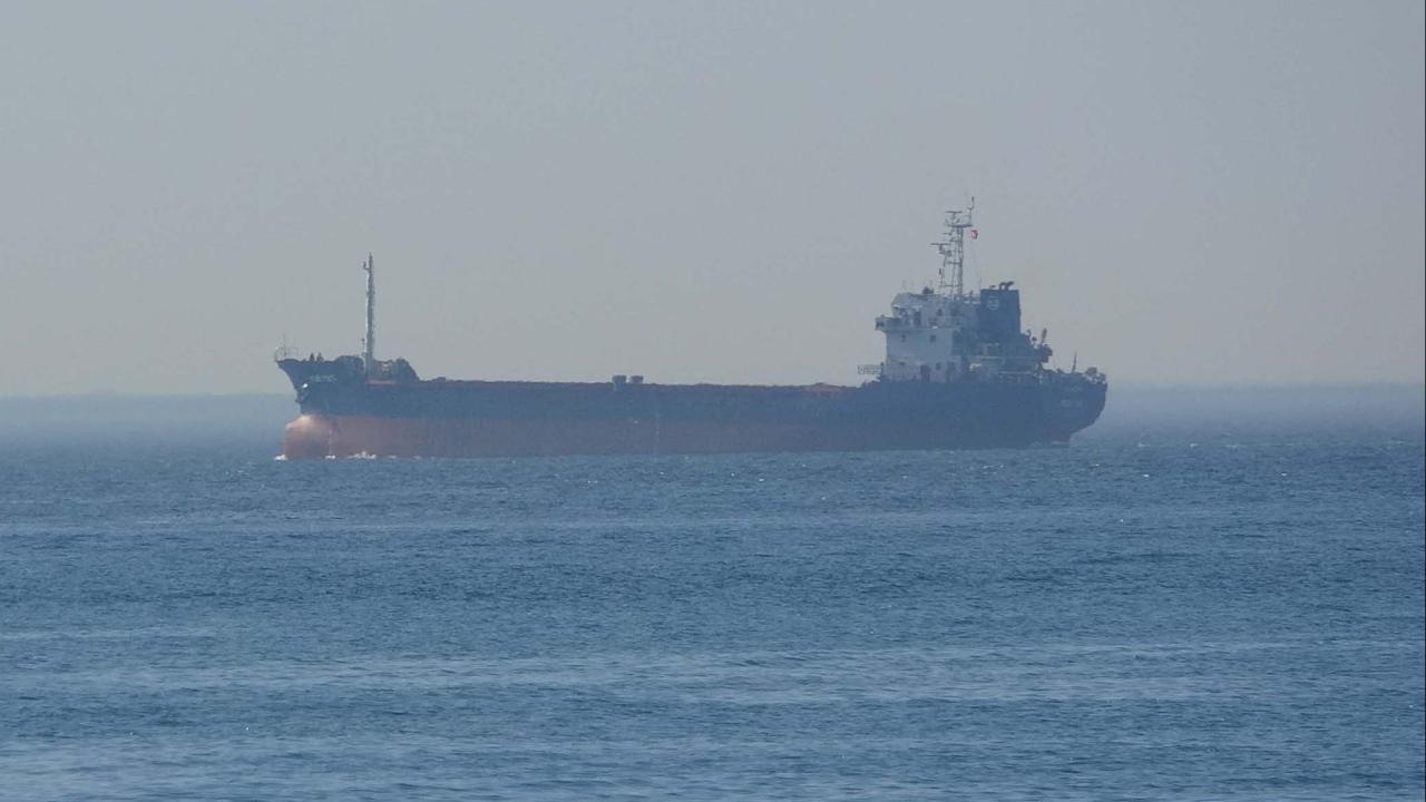 Karadeniz'de Türk sahipli kuru yük gemisine saldırı