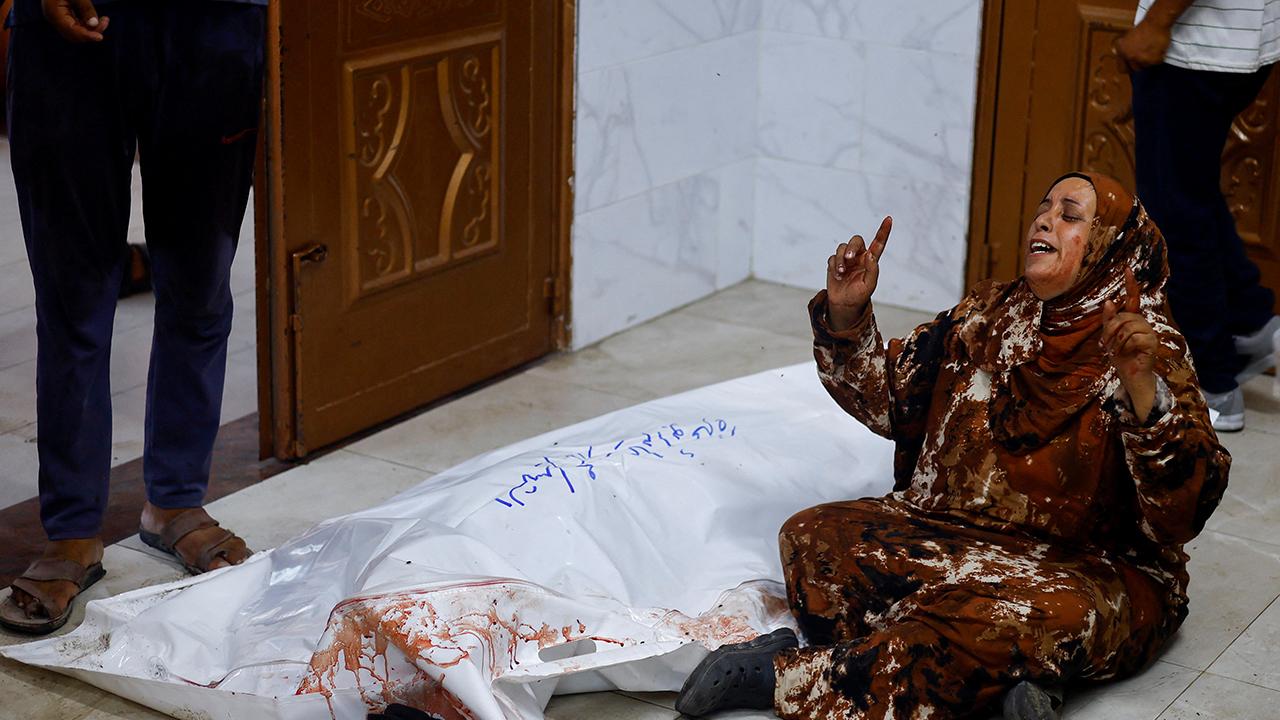 Katil İsrail'in Gazze'ye saldırılarında can kaybı 72 bin 285'e yükseldi