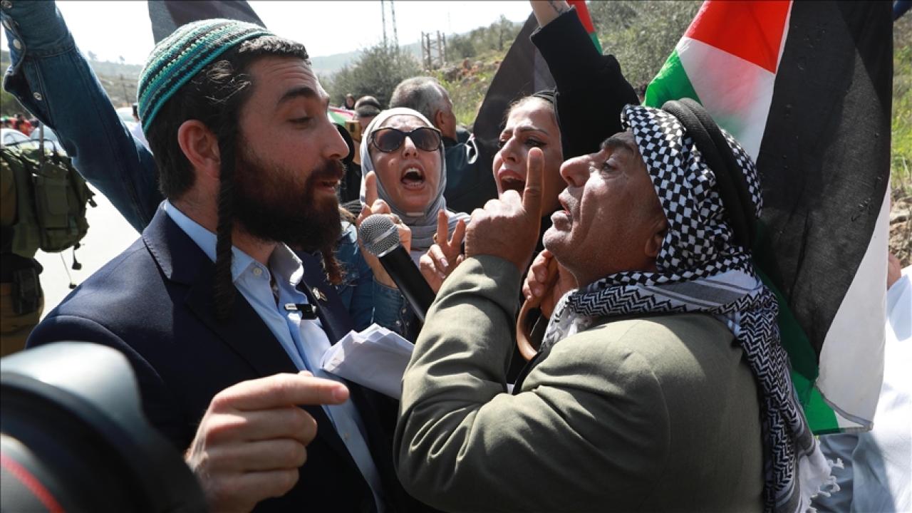 Netanyahu, AB'nin Filistin topraklarını gasbeden İsraillilere yaptırım kararına tepki gösterdi