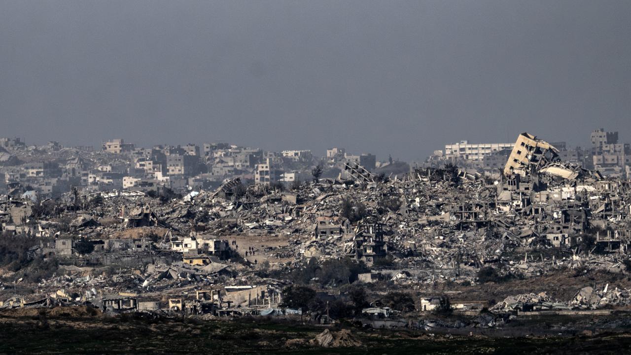 Soykırımcı İsrail'in Gazze'ye saldırılarında can kaybı 72 bin 742'ye yükseldi