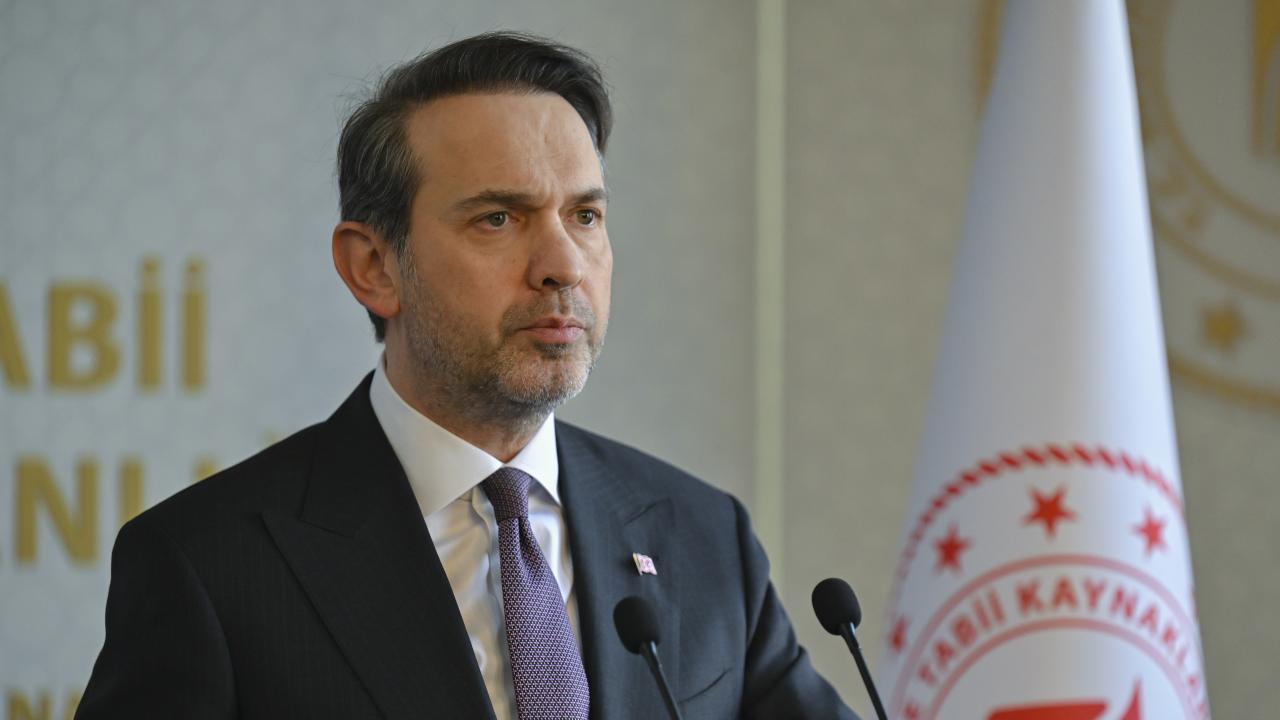 Bakan Bayraktar: Türkiye güvenilir bir enerji merkezi olmaya devam edecek