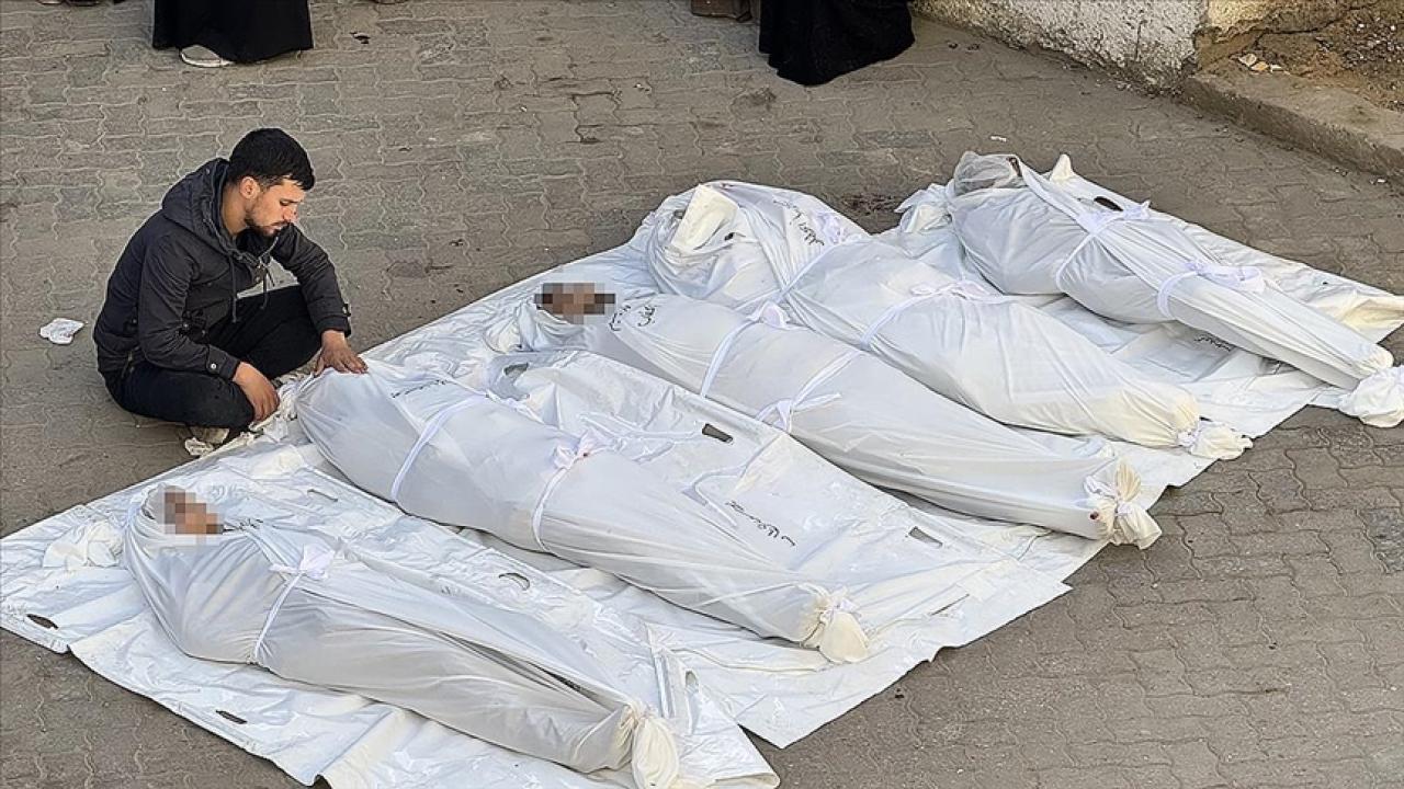 Soykırımcı İsrail'in Gazze'ye saldırılarında can kaybı 72 bin 783'e yükseldi