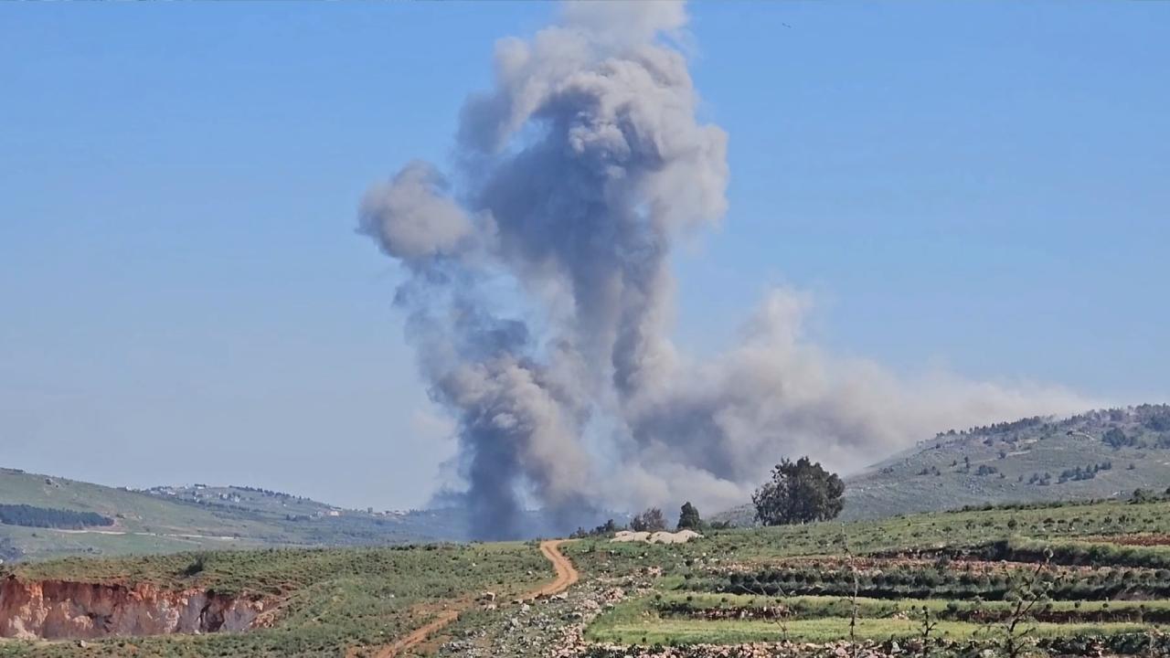 İşgalci İsrail'in Lübnan'da bir pazar yeri ve evi hedef alması sonucu 8 kişi öldü