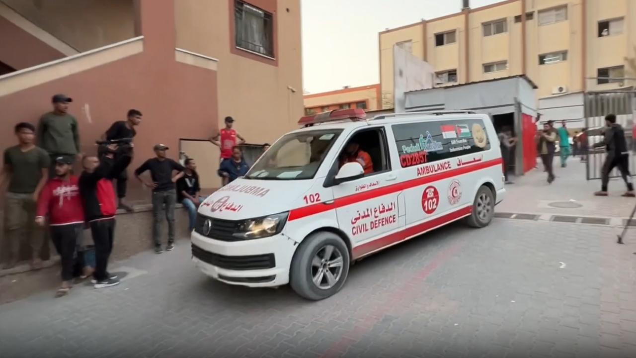İsrail'in onay vermemesi nedeniyle Gazze'deki hastaların tedavi için yurt dışına çıkışı iptal edildi