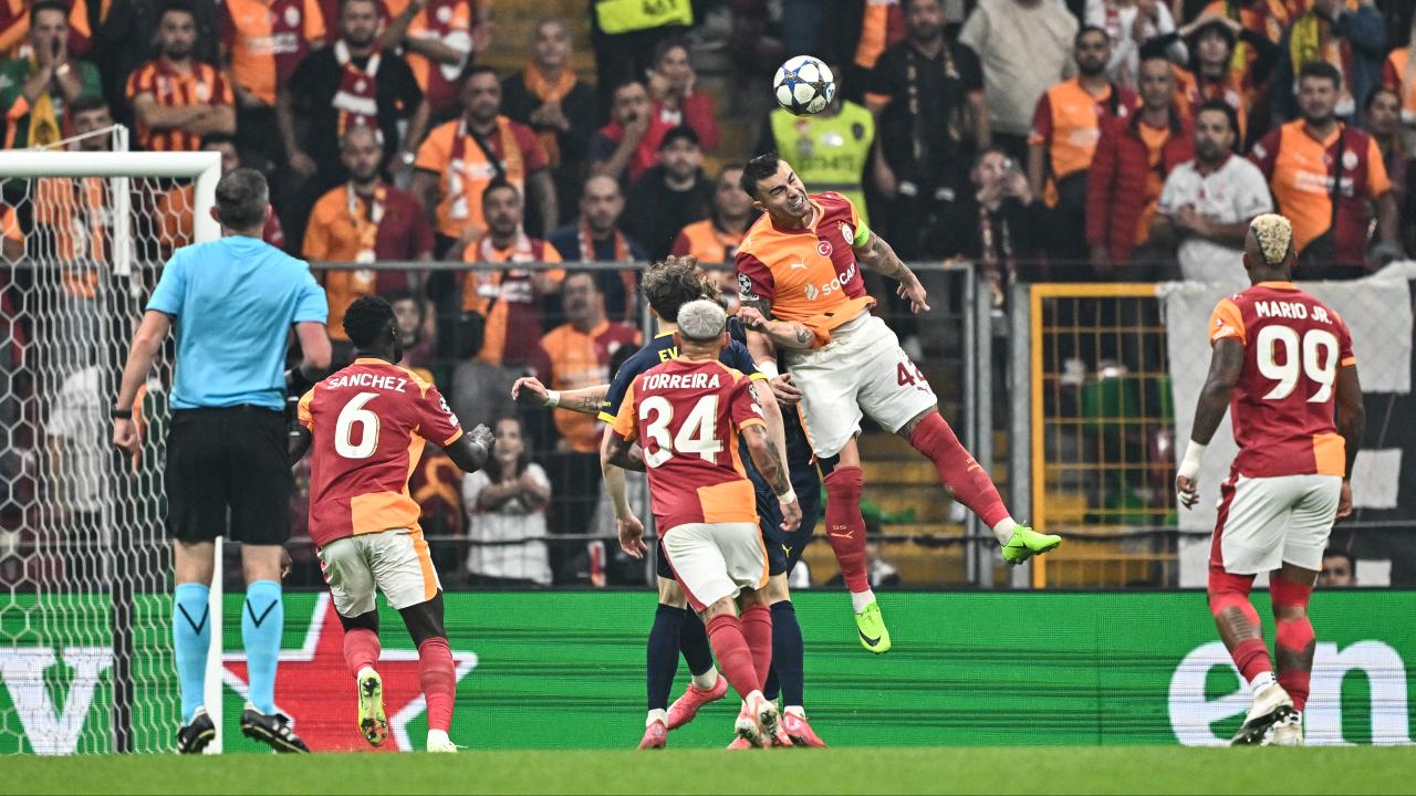 Galatasaray, UEFA Şampiyonlar Ligi'nde rakibini 31 yendi