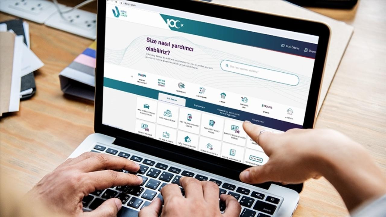 Dijital Vergi Dairesi'nde Mükellefler geçen yıl 20,9 milyona yakın işlem yaptı