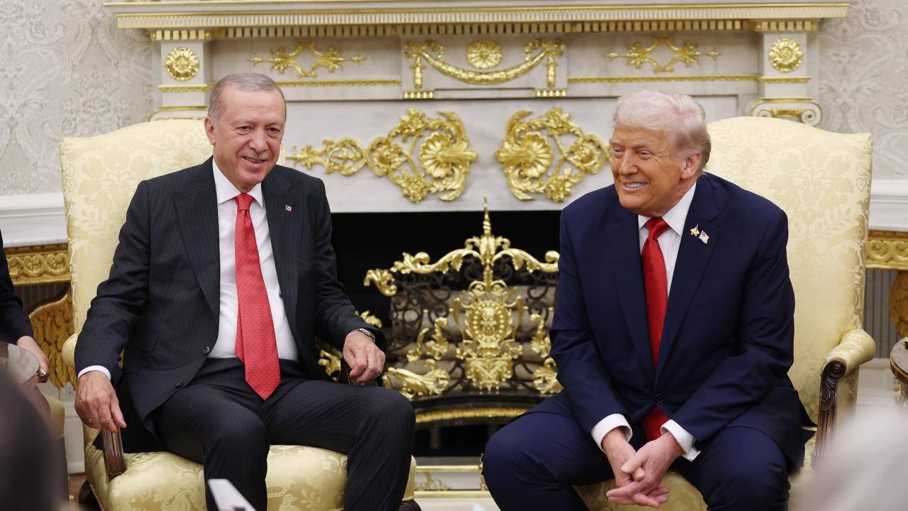 Trump'tan Cumhurbaşkanı Erdoğan'a övgü: Müthiş bir lider