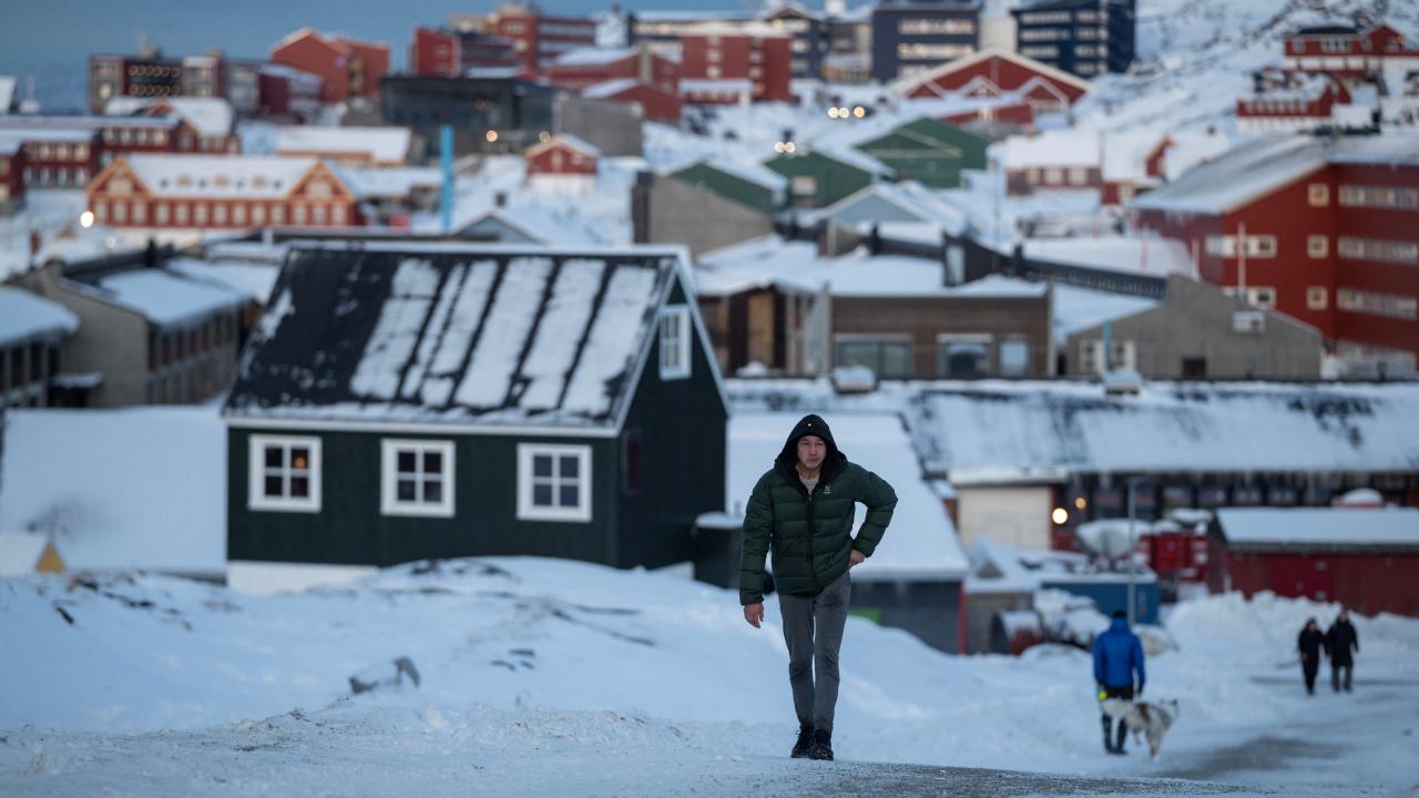Grönland'dan ABD'ye tepki: Biz denek değiliz