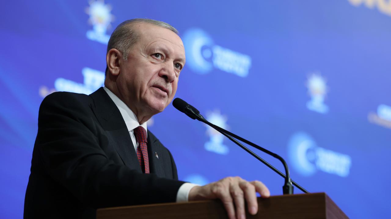 Cumhurbaşkanı Erdoğan: Nefsine yenik düşenle vedalaşırız