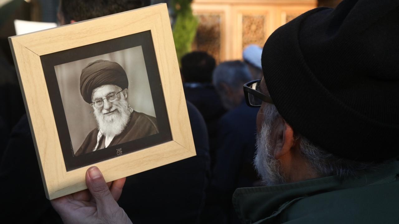 İran'ın önceki lideri Hamaney için cenaze törenleri düzenlenecek