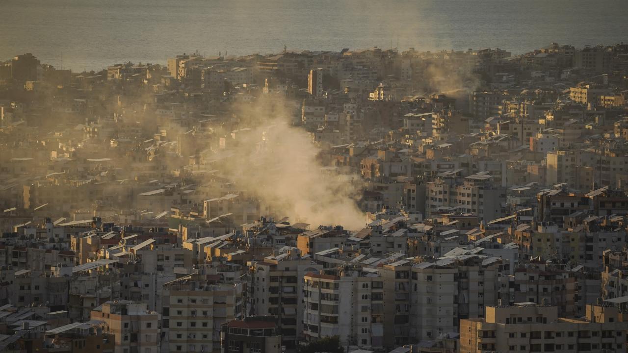 İşgalci İsrail, Beyrut'taki Dahiye bölgesi sakinlerinden evlerini terk etmelerini istedi