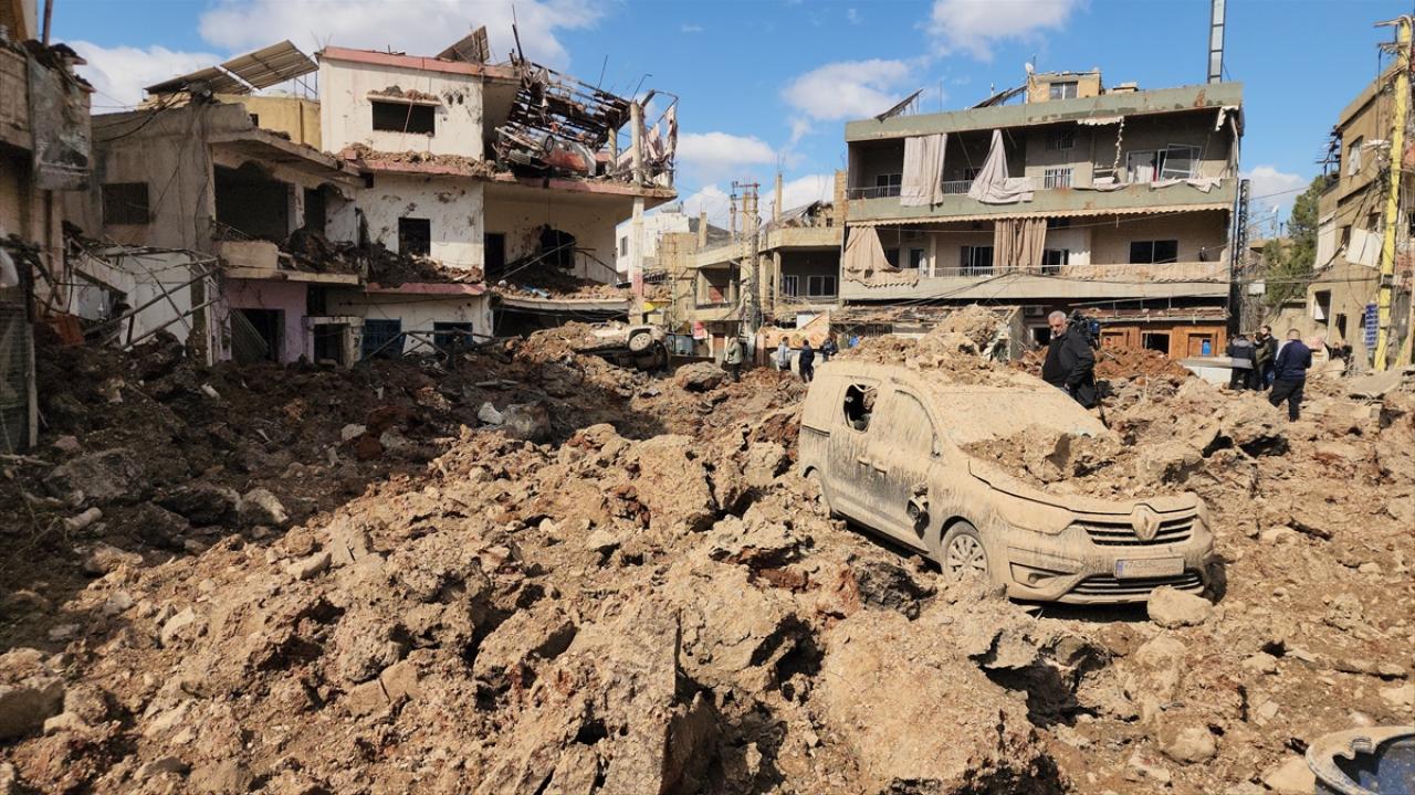 İsrail ordusunun Lübnan'a saldırıları sürüyor