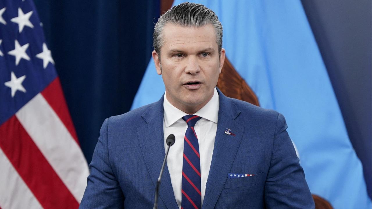 CBS News: ABD Savunma Bakanı Hegseth, Kara Kuvvetleri Komutanı George'un emekliye ayrılmasını istedi