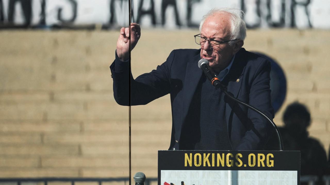 ABD'li Senatör Sanders: İran savaşı hakkında bize yalan söyleniyor