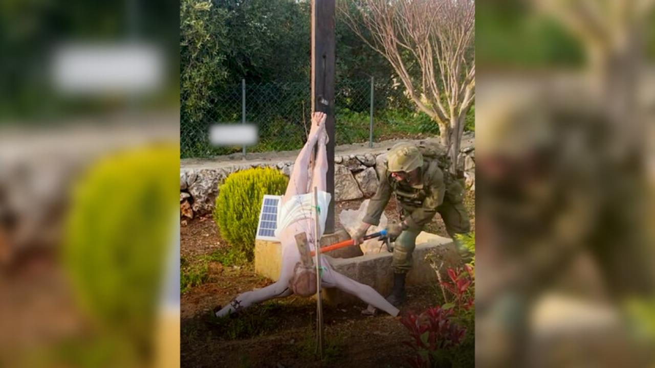 İşgalci İsrail askerleri Hz. İsa heykelini de balyozla parçaladı