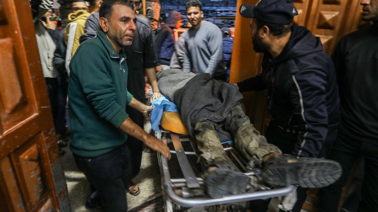 Katil İsrail'in Gazze Şeridi'ne saldırılarında can kaybı 72 bin 608'e yükseldi