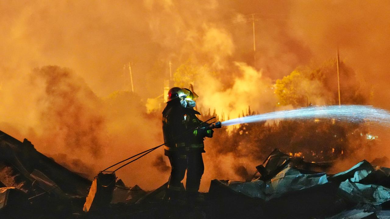 Çin'de havai fişek fabrikasında patlama: 21 ölü, 61 yaralı