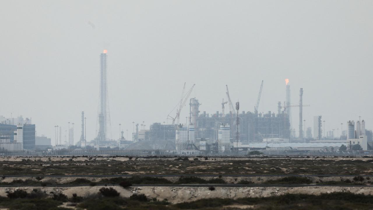 Katar, savaşın başından bu yana Hürmüz Boğazından ilk LNG sevkiyatını yaptı