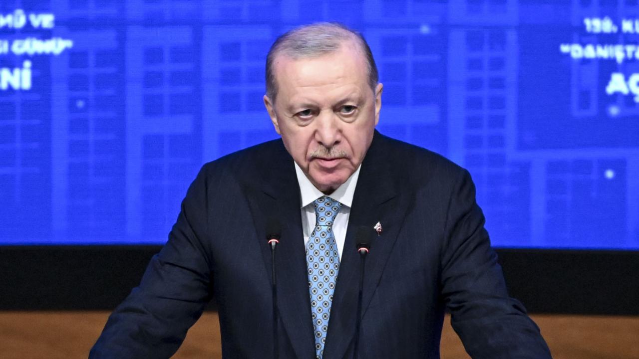 Cumhurbaşkanı Erdoğan: Cumhur ile Cumhuriyet arasındaki engelleri söküp attık