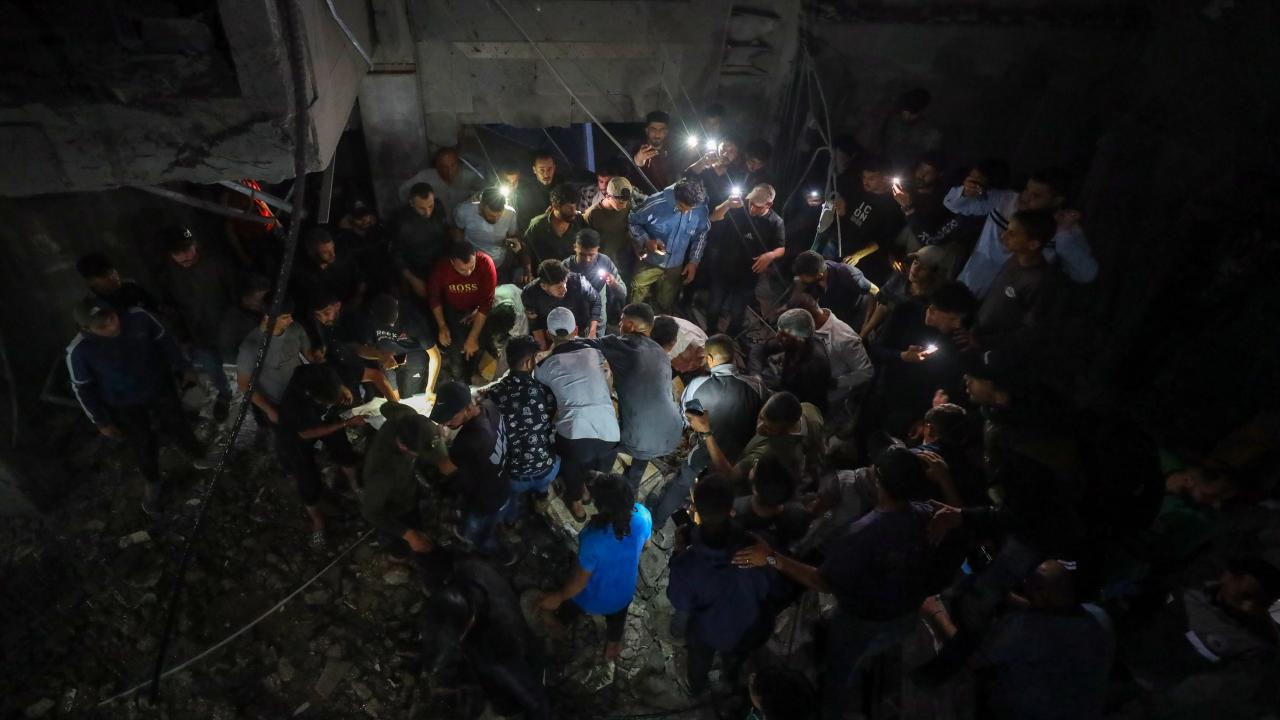 Katil İsrail ateşkese rağmen yine Gazze'ye saldırdı: En az 4 Filistinli hayatını kaybetti
