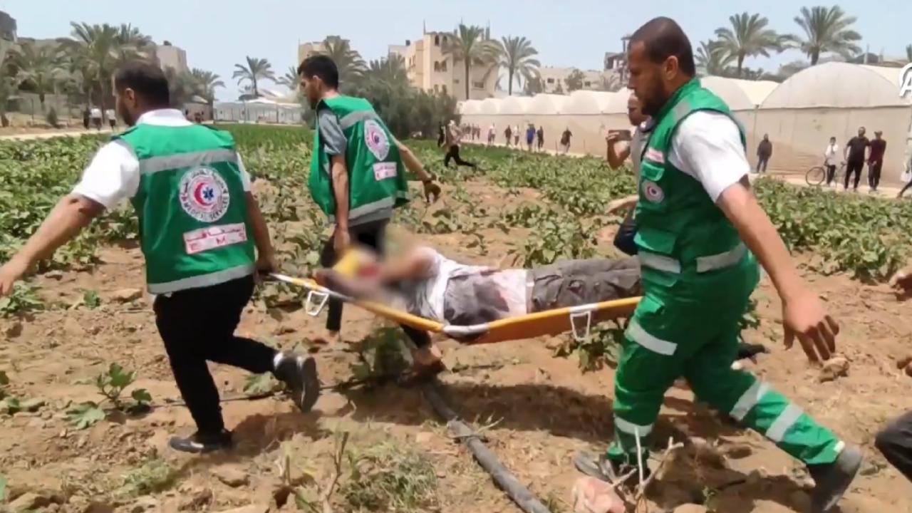 Soykırımcı İsrail, Gazze'de yemek dağıtım noktasına saldırdı: 3 kişi hayatını kaybetti
