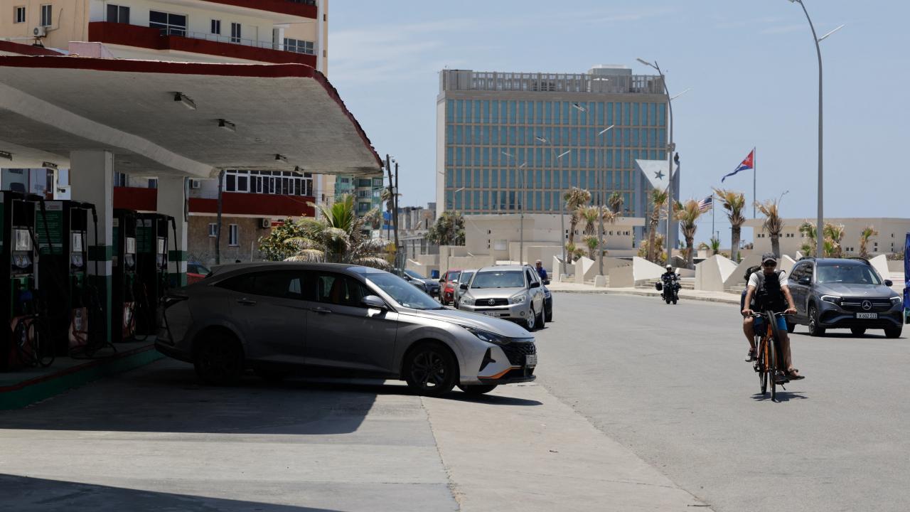 Küba: ABD ablukası nedeniyle ülkede ham petrol ve akaryakıt kalmadı