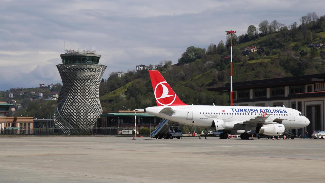 RizeArtvin Havalimanı 4 yılda 4,2 milyon yolcuya hizmet verdi