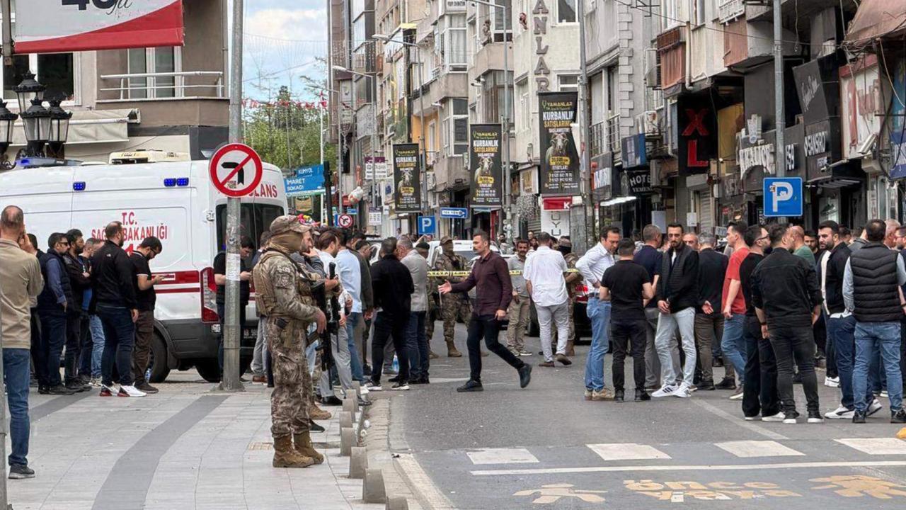 Silahlı kavgaya müdahale eden 2 polisimiz şehit oldu