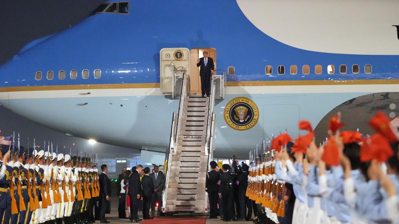 ABD Başkanı Trump, Çin'e ulaştı