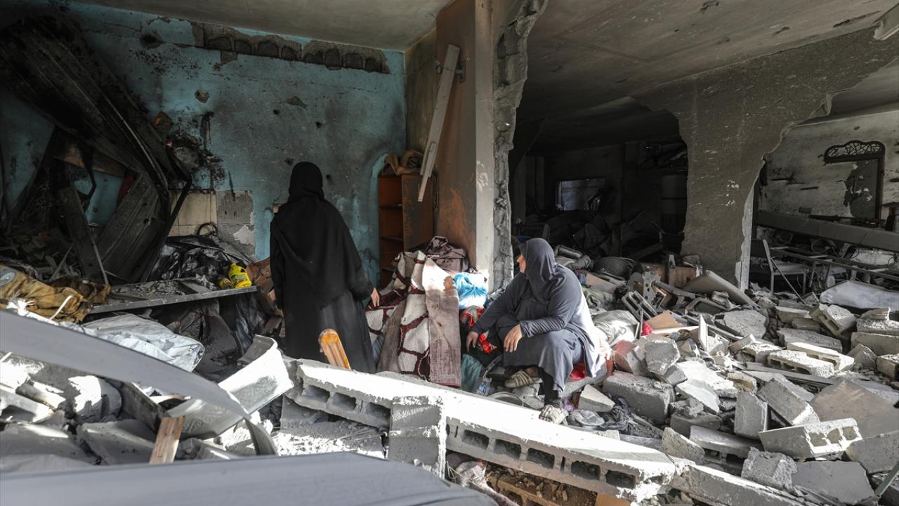Soykırımcı İsrail'in Gazze'ye saldırılarında can kaybı 72 bin 773'ye yükseldi