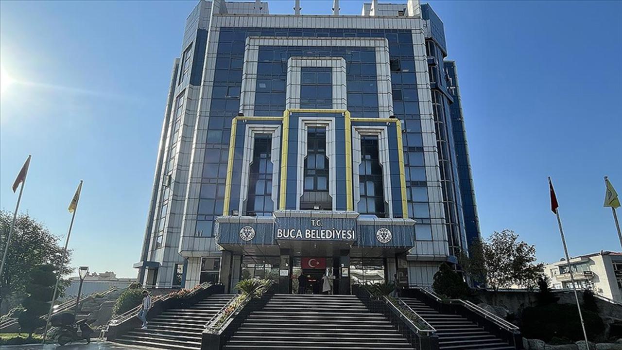 Buca Belediyesi'ne operasyon