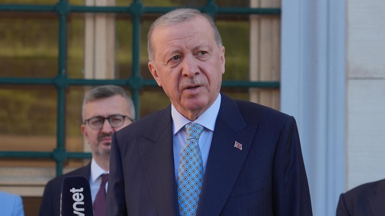 Cumhurbaşkanı Erdoğan bayram namazını İstanbul'da kıldı