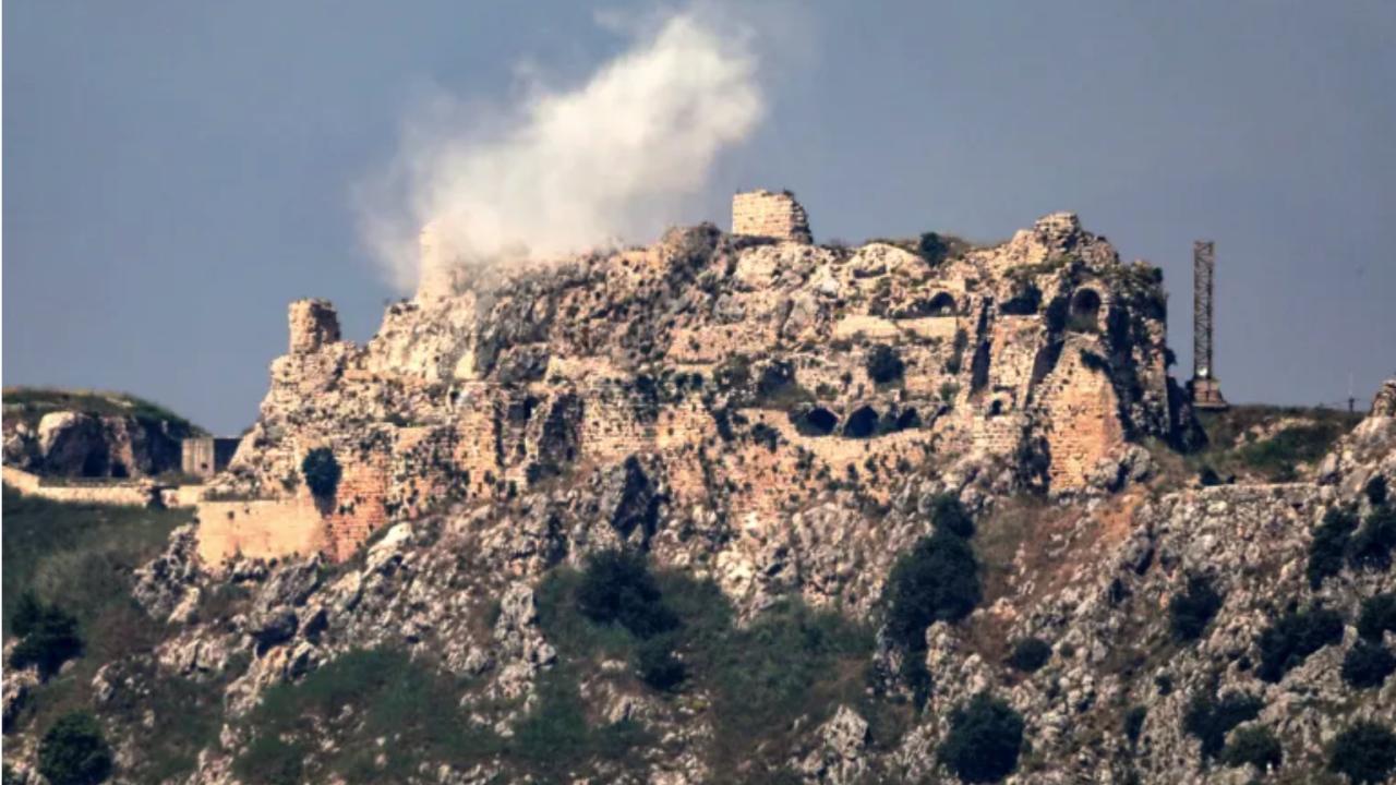 Katil İsrail ordusu, Lübnan'da Litani Nehri'nin kuzeyinde yer alan stratejik tepedeki kaleyi işgal etti