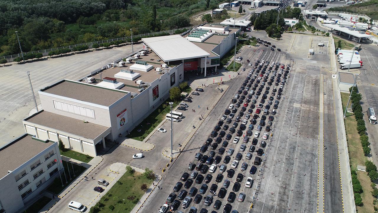 Gümrük kapılarında bayram rekoru