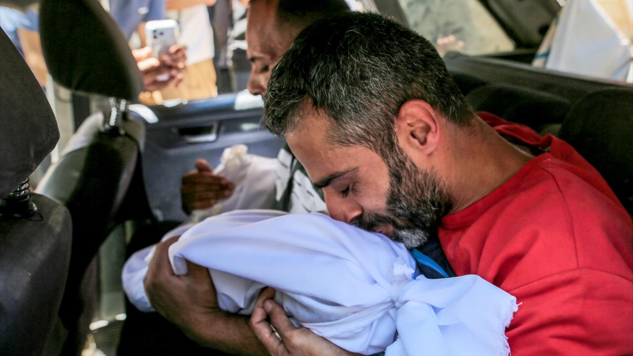 Gazze'deki çocuk ölümlerini belgeleyen gazetecilerden bulgulara ilgi gösterin çağrısı