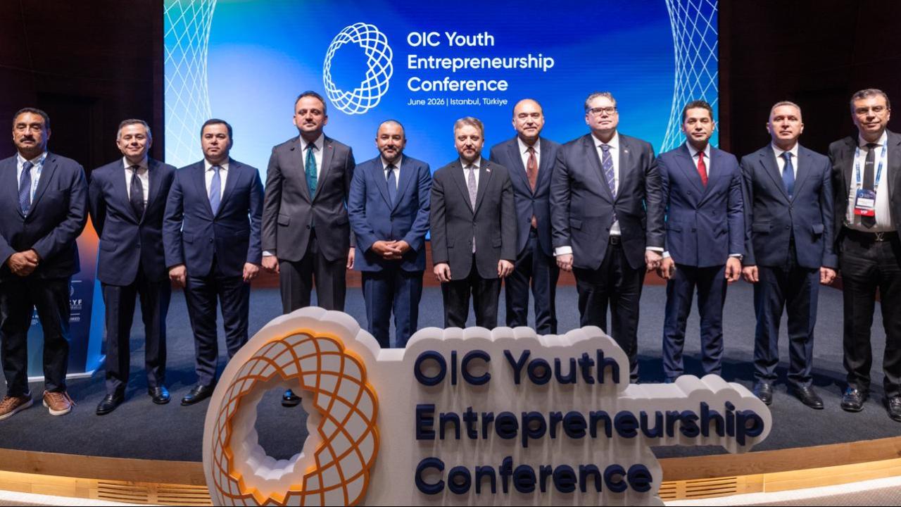 İslam İşbirliği Teşkilatı Gençlik Girişim Konferansı İstanbul'da başladı