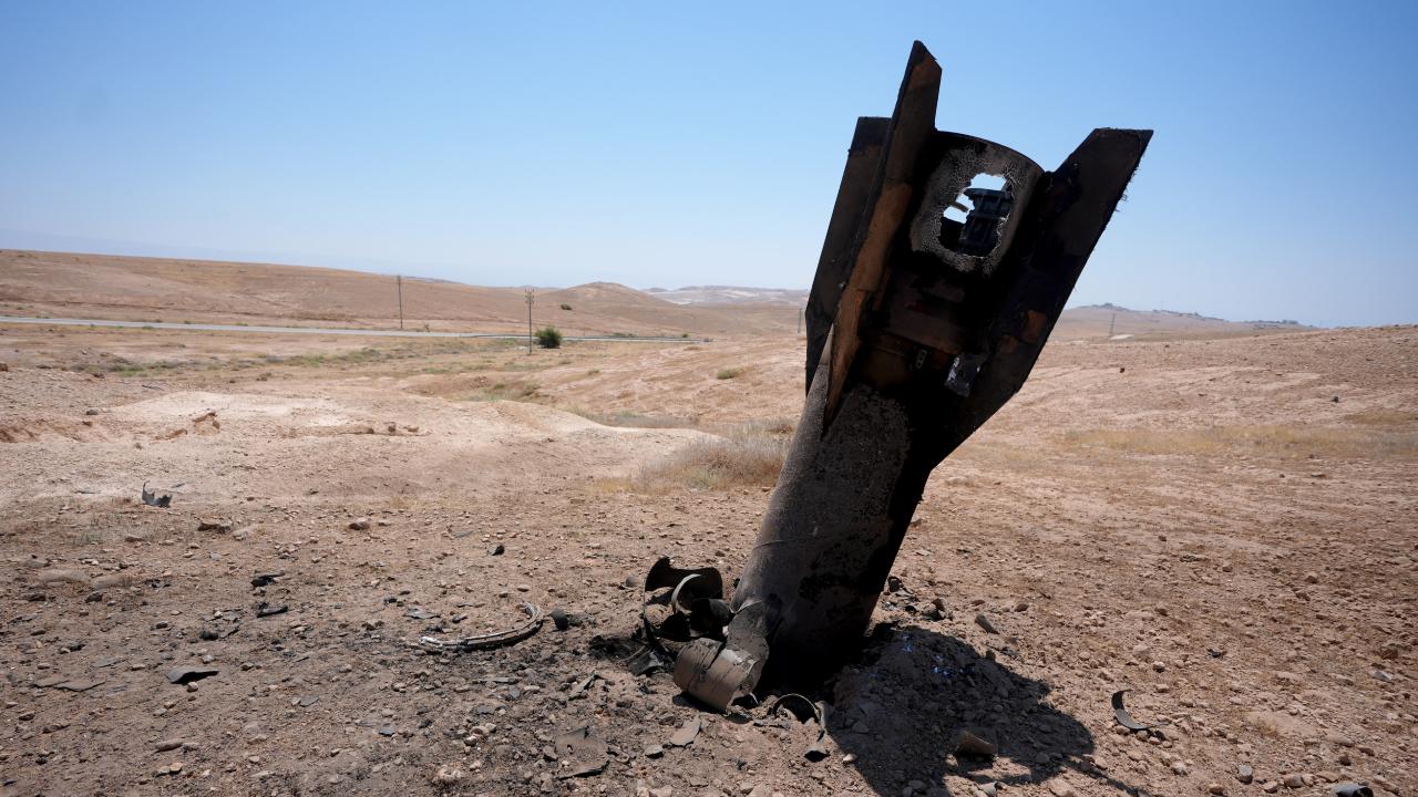 CNN: ABD, İran'dan İsrail'e ateşlenen füzeleri engellemedi