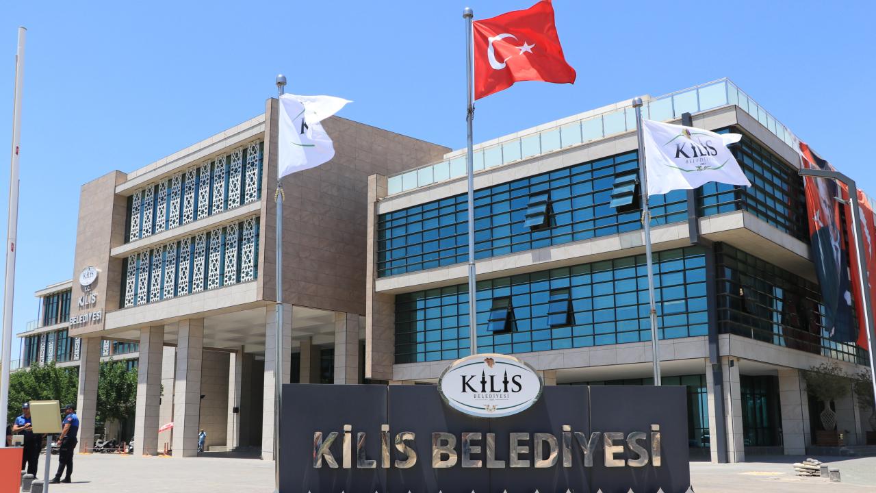 Kilis Belediye Başkanı Hakan Bilecen, CHP'den istifa etti