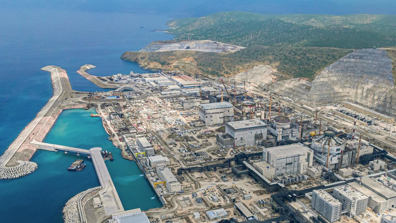 Akkuyu NGS'de boru hattı kaynağı başladı