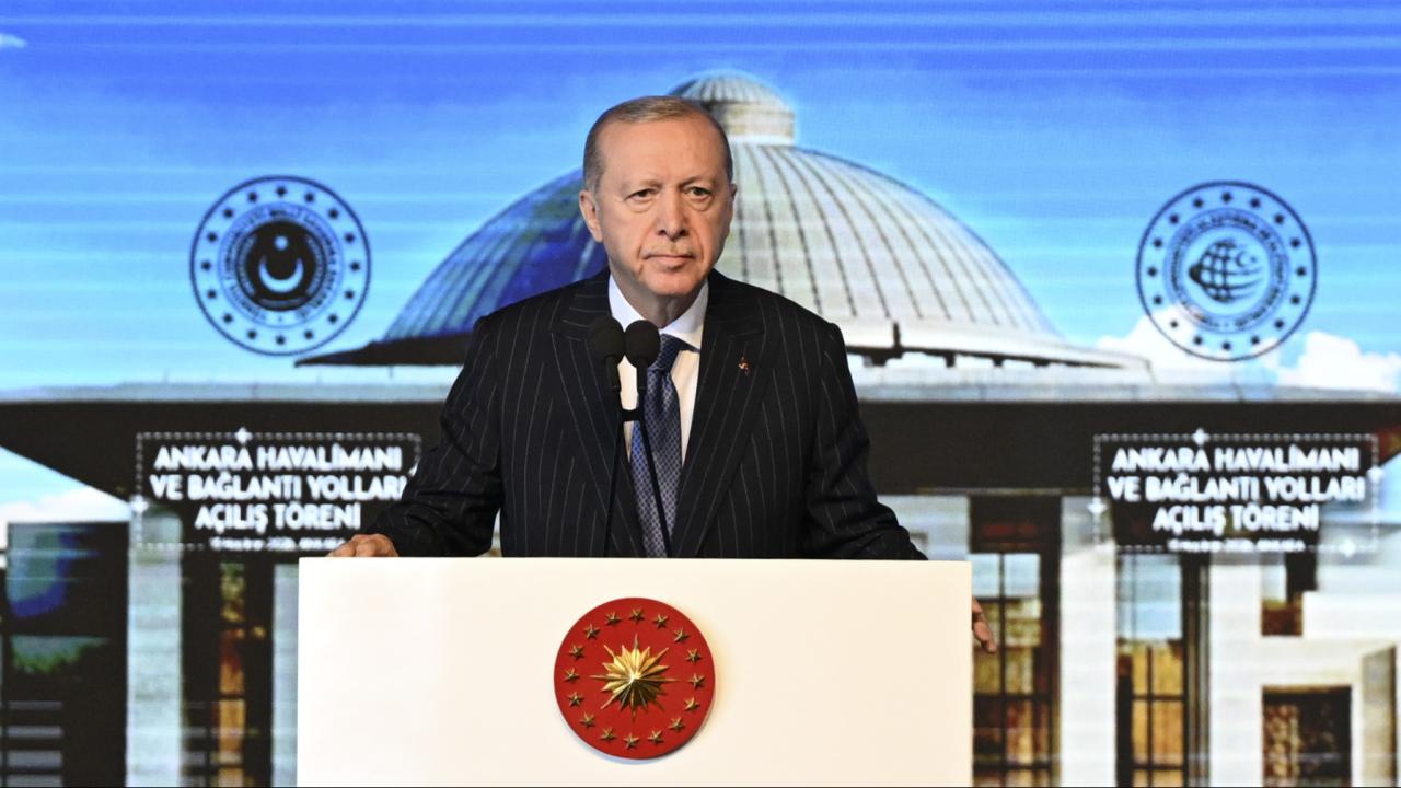 Cumhurbaşkanı Erdoğan: Türkiye uluslararası diplomasinin kalbinin attığı yer olmaya başlamıştır