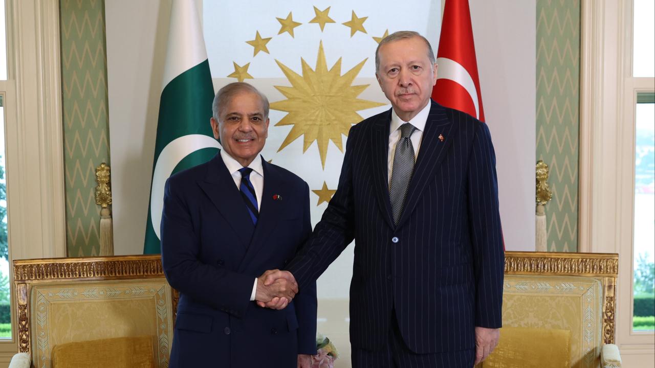 Pakistan Başbakanı Şerif: Cumhurbaşkanı Erdoğanın desteği olmasaydı mutabakat neredeyse imkansızdı
