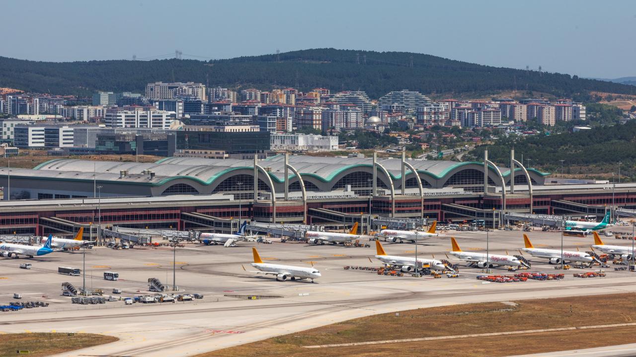 Sabiha Gökçen Havalimanı'nda 4 ayrı kategoride rekor