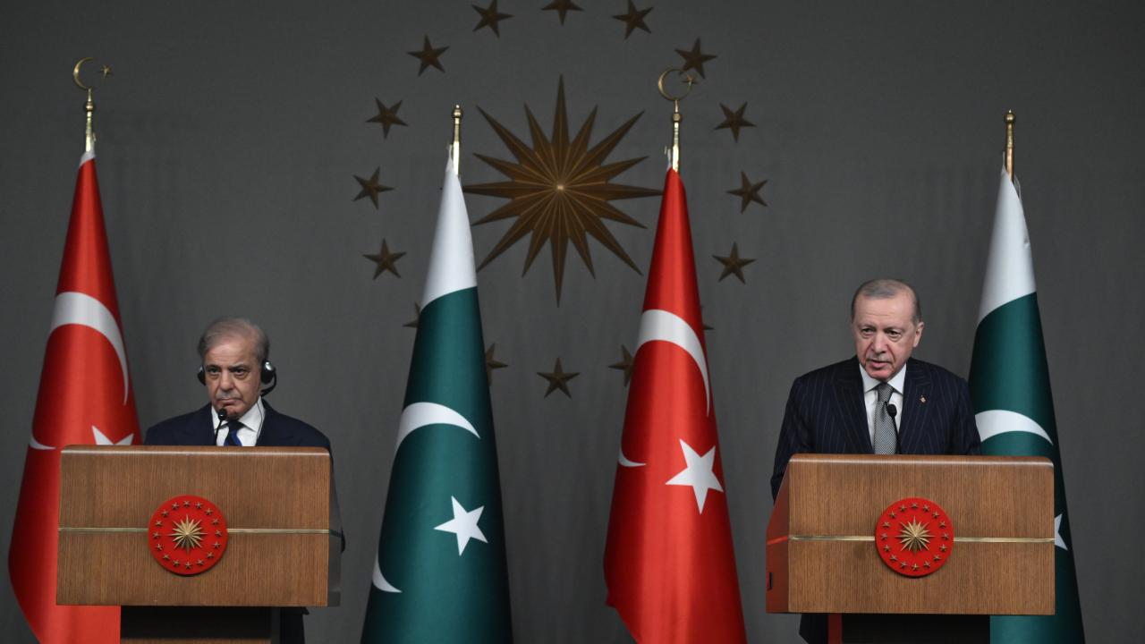 Pakistan Başbakanı Şerif: Türkiye, küresel anlamda en etkili ülkelerden biri oldu