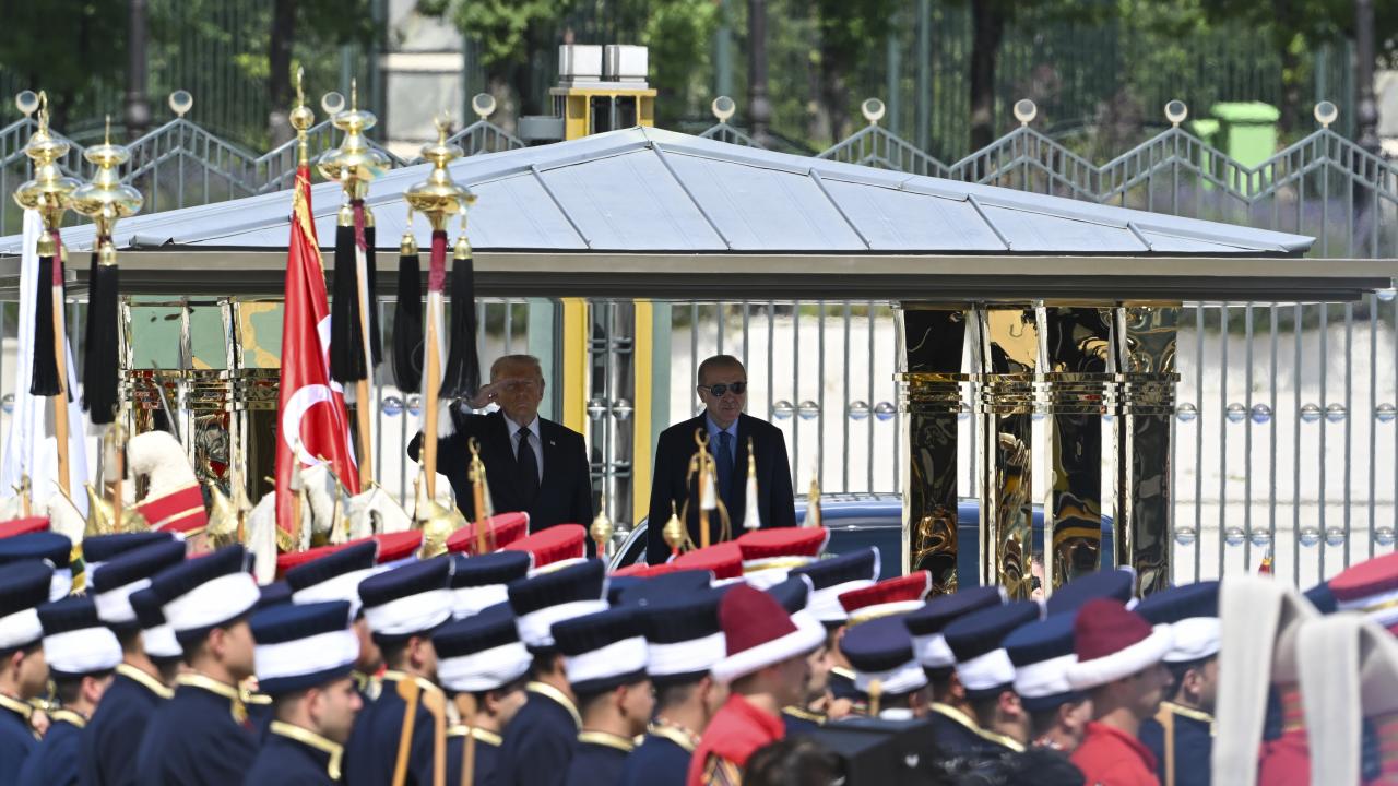 Trump: Türkiye'ye tüm yaptırımları kaldıracağız