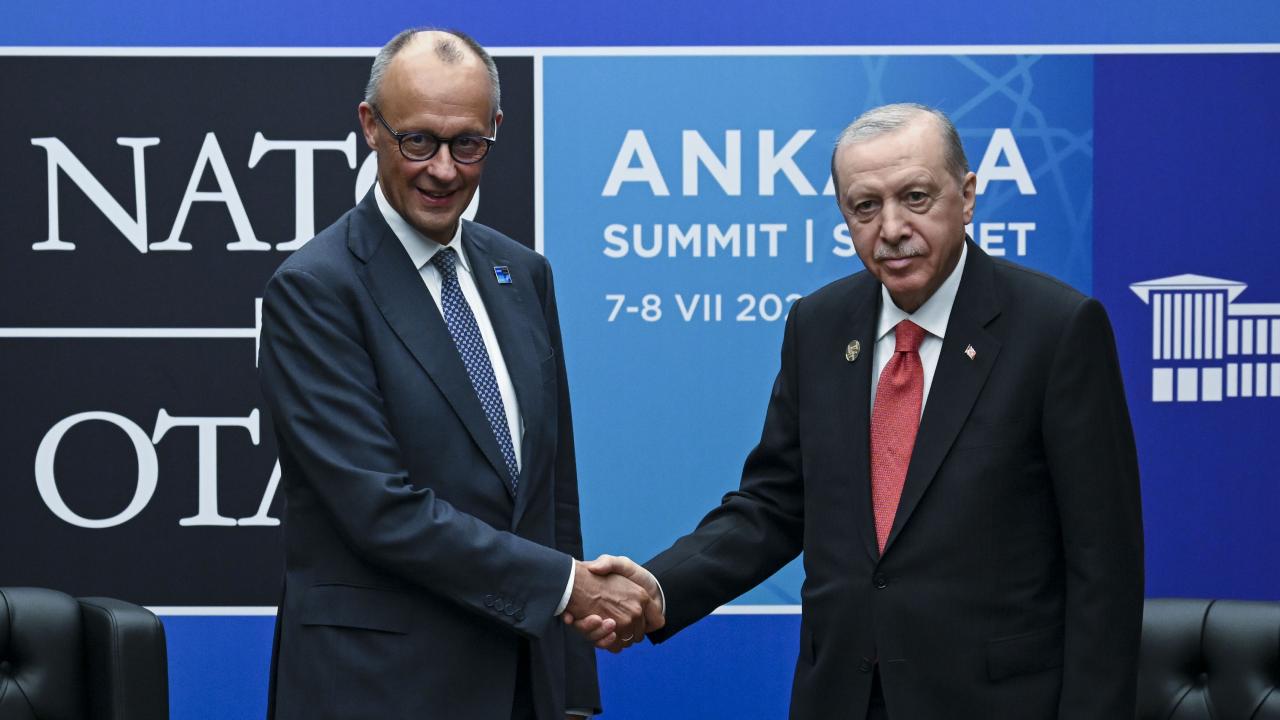 Başbakan Merz: Türkiyenin dış ve güvenlik politikaları alanındaki rolünü takdir ediyorum